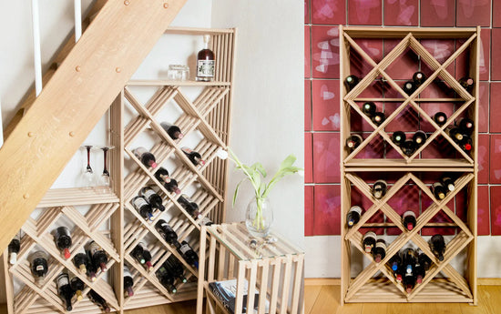 vinreol i smuk egetræ fra danske træer